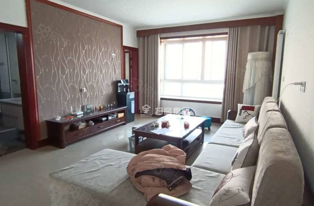 文轩总校，新时代小区，停车方便，免大税，三室两厅