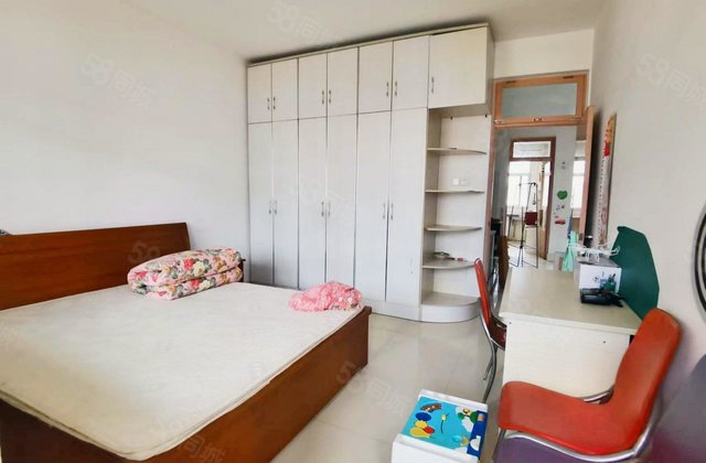 电大家属院，人文环境好，低公摊，送储藏室