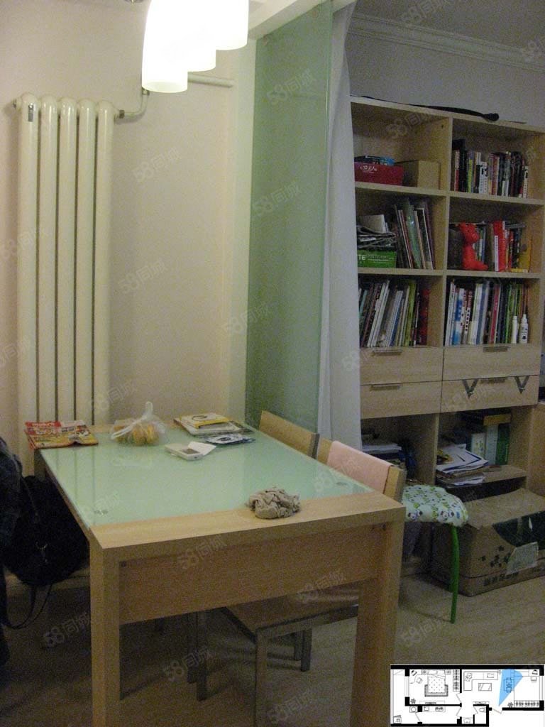 通惠南路小區(qū)2室1廳1衛(wèi)65.62㎡東西225萬