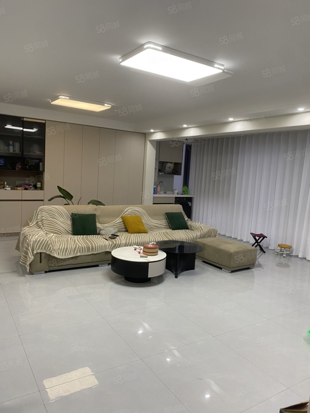 碧桂园凤熹台3室2厅2卫128㎡南北100万