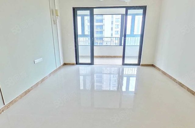 恒大御景半岛3室2厅132.9㎡79万二手房图片