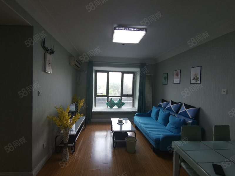 城上城龙亭家园 1室1厅1卫 拎包入住 家电齐全