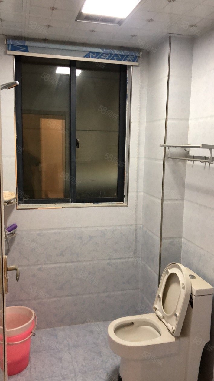 诺贝尔花园3室2厅2卫108.85㎡西59万