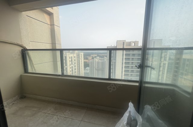 急！南北双阳台！三室两厅两卫民生凤凰城十七号院新一中翰林天悦