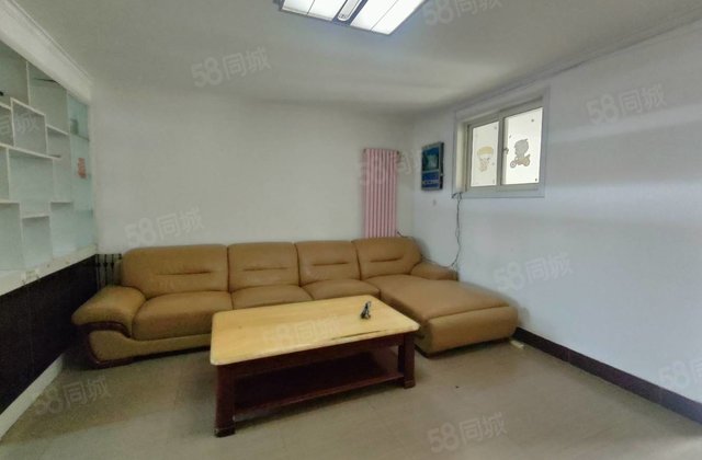 振兴路星光小区水城中学精装好房 三院附近和馨园