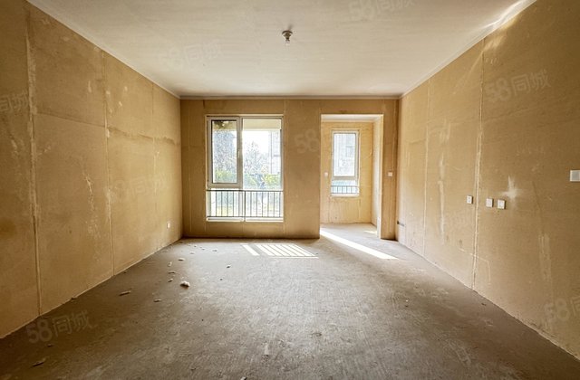 急售！清风和庐 体育馆南邻 区政府 实验附近带院车储免大税