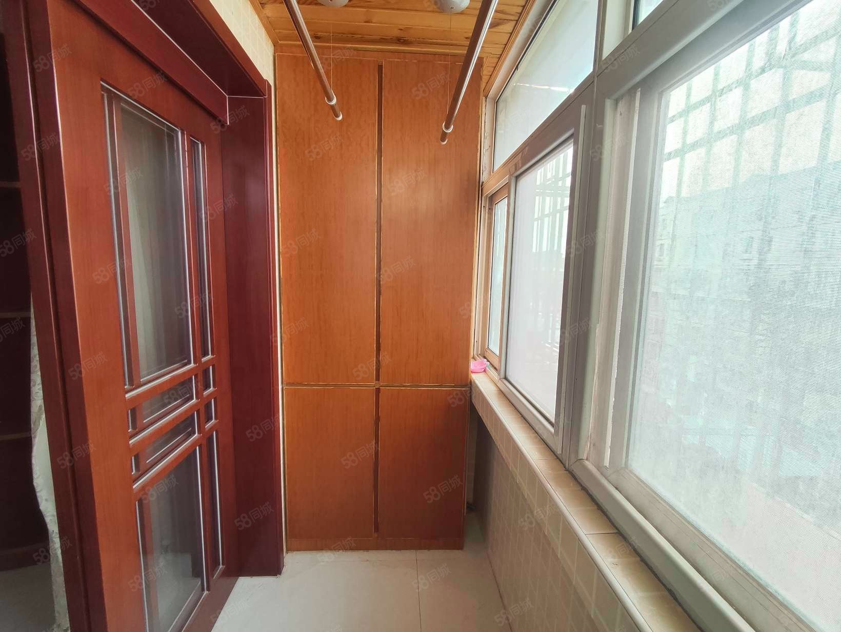 于家園二區(qū)(北院)1室2廳1衛(wèi)73.1㎡南北163萬