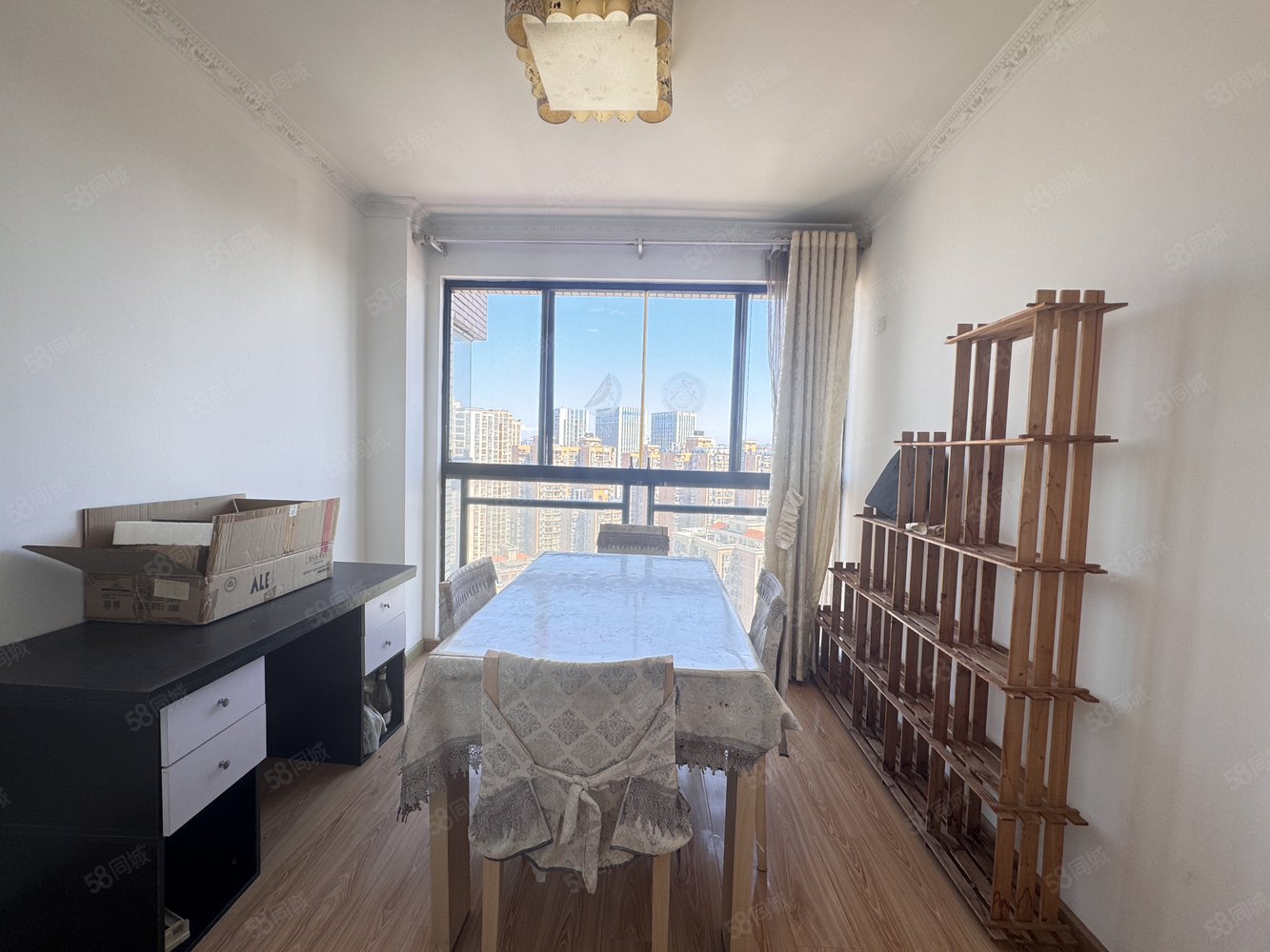 凤凰香郡3室2厅1卫90㎡南48万