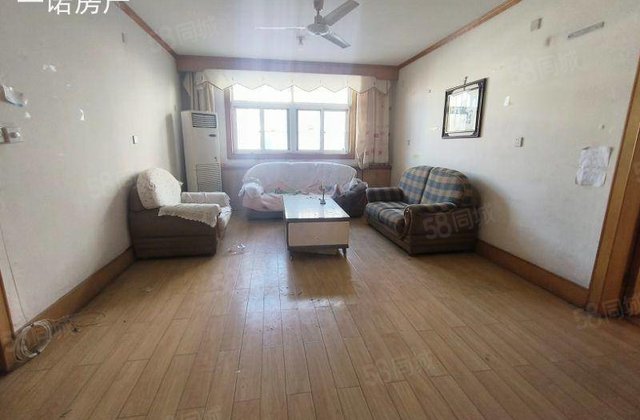 出门东昌湖 单价5千不是顶 停车非常乐园小区 金柱绿城颐馨园