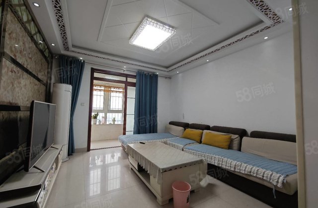 五中 精装修 中间好楼层 看房方便