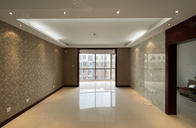 香格里拉国际城4室2厅137㎡97万二手房图片