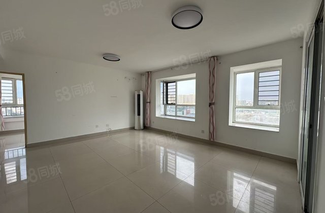 急售万达车站市中心金柱康城电梯3居免大税生活出行便利安家好房