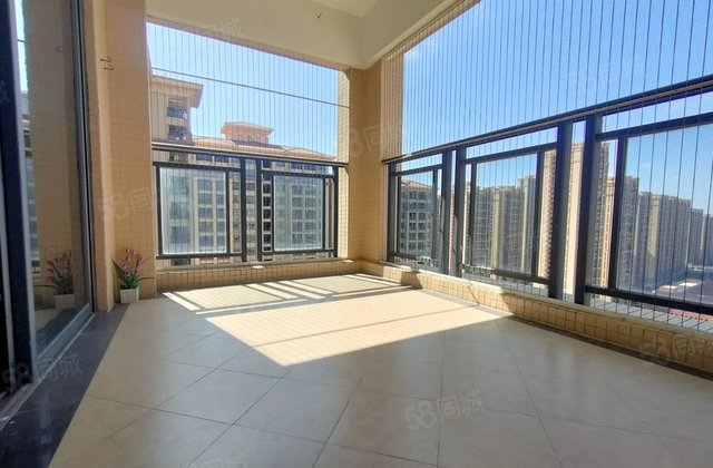 南国豪苑2室2厅58㎡65万二手房图片