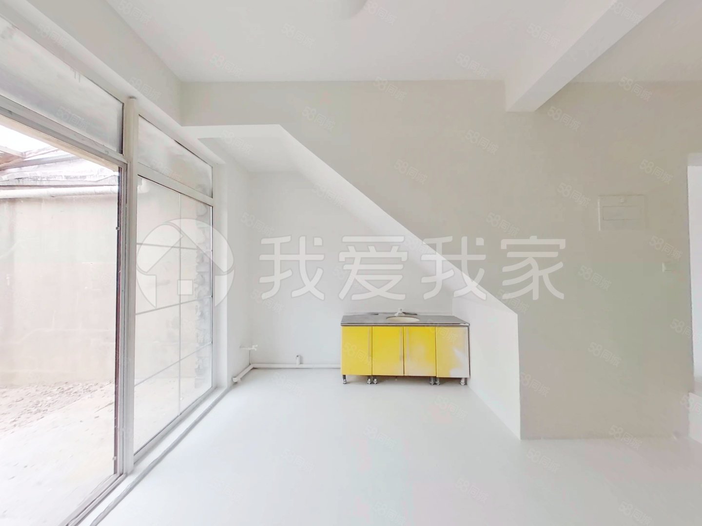 金科帕提歐9室3廳3衛(wèi)141.38㎡南北335萬