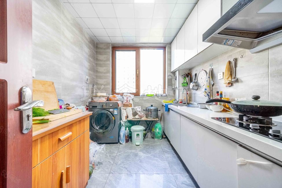 頌善園2室2廳1衛(wèi)89.37㎡南北159萬