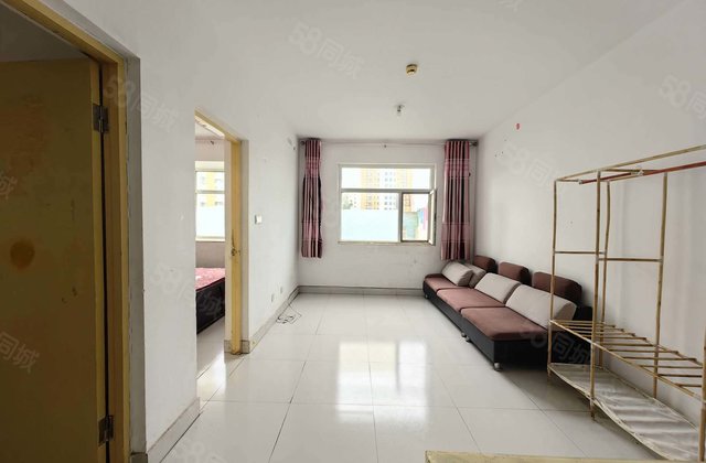 一实验 南湖新城 两室两厅 带储 前无遮挡 全天采光