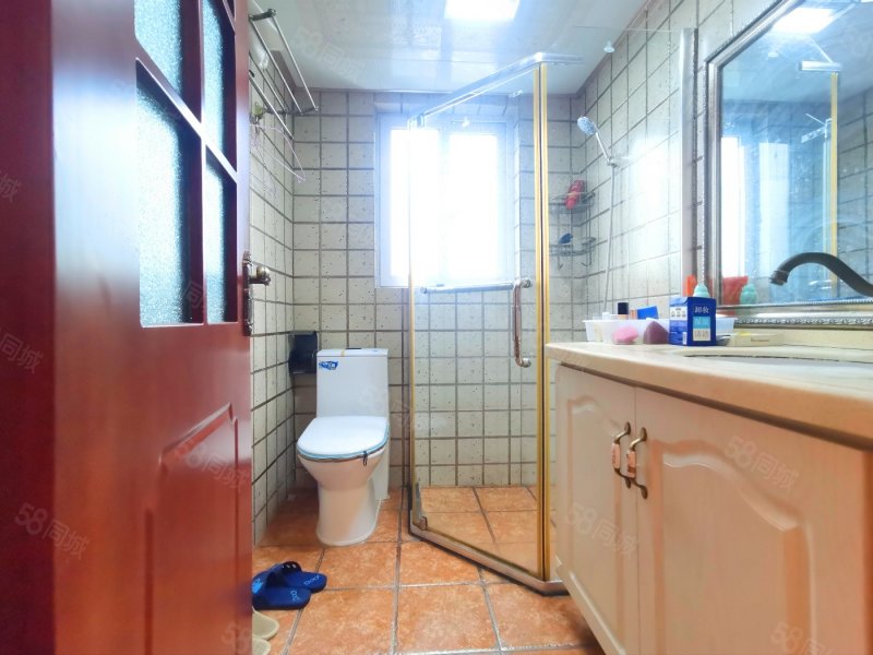 首创十方界峰度3室2厅2卫100㎡南99万