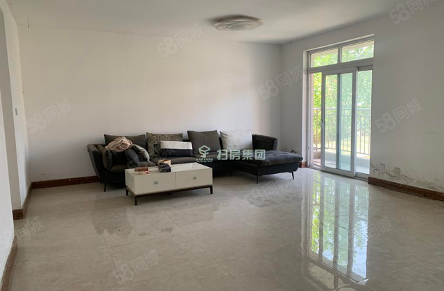 急售，摩天轮东邻，西安交大，低楼层，三室朝阳，免大税，