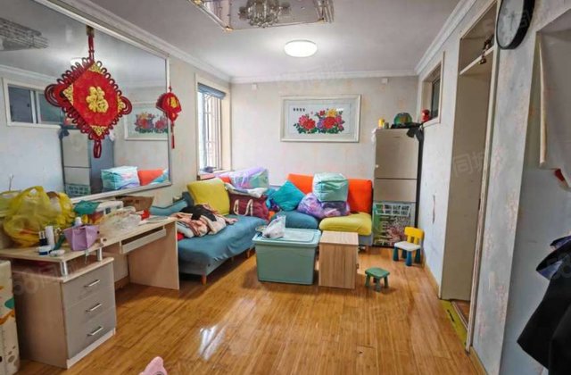 兴华路  ，东昌本部，石油公司家属院好楼层大两居停车方便