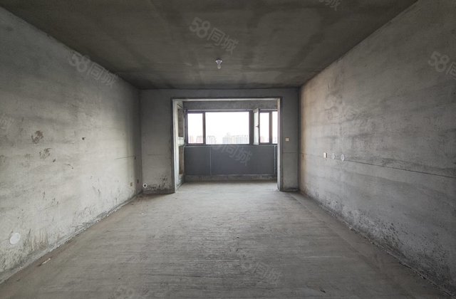 利源兰亭4室2厅150㎡81万二手房图片