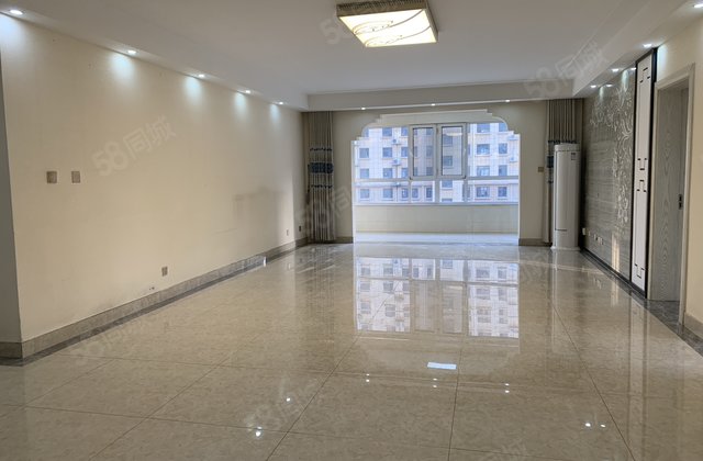 房东急售 孟达国际新城 大平层 四室边户 送车位储藏室