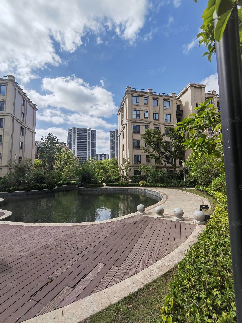 白鹭湾花园3室2厅1卫93㎡南138万