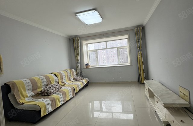 总高18层的  楼层，正规三室二厅仅售59万