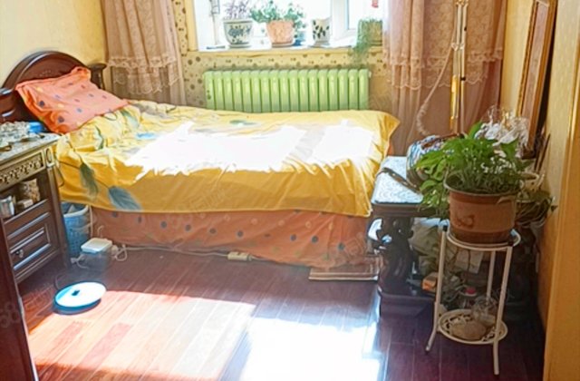 天裕新苑(北区)3室2厅131.47㎡81万二手房图片