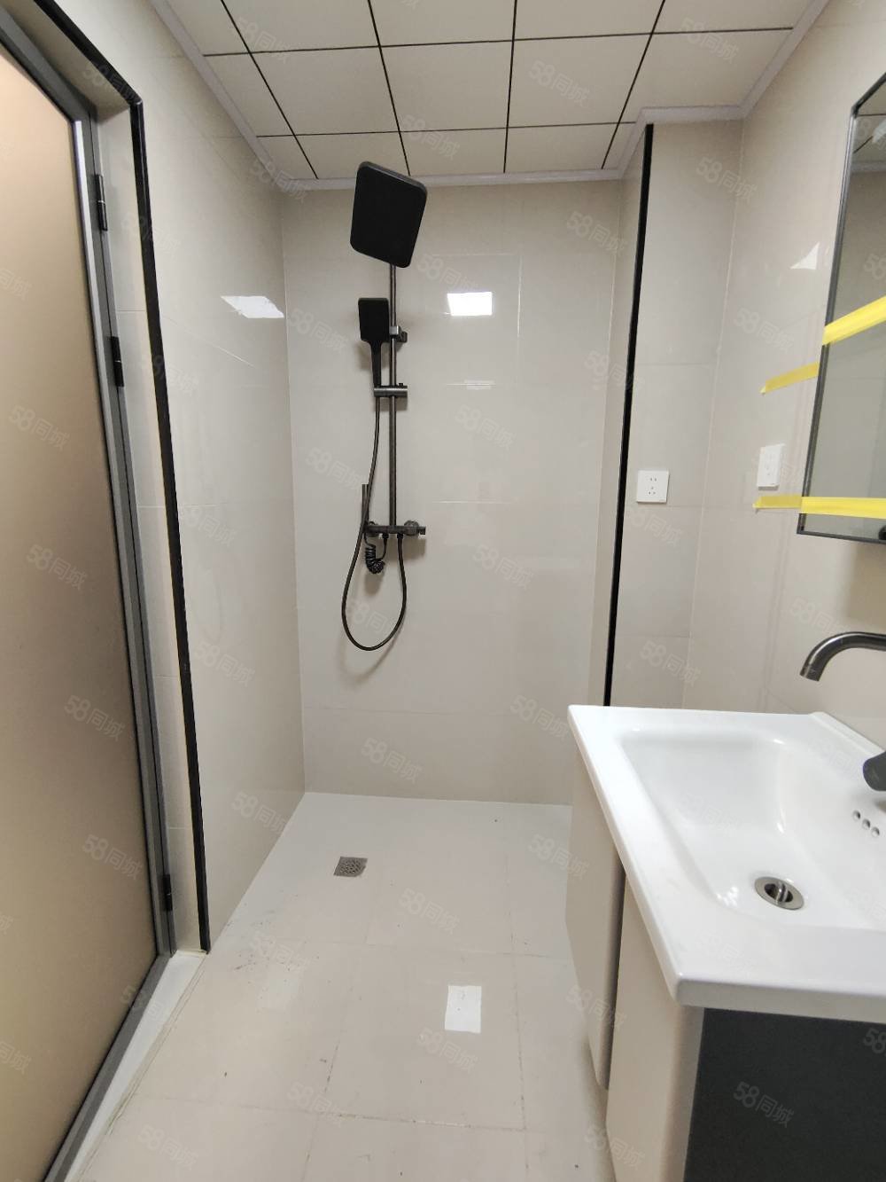 清福小区(E区)2室1厅1卫55㎡南北16.8万