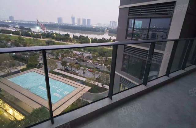 保利阅江台江缦4室2厅143㎡209万二手房图片