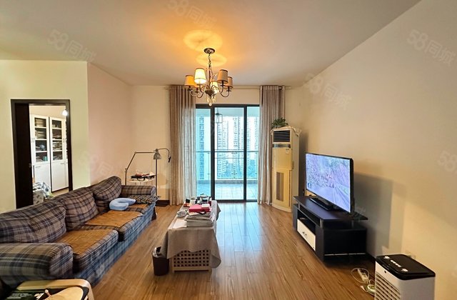 英郡(三期)3室2厅114.24㎡230万二手房图片