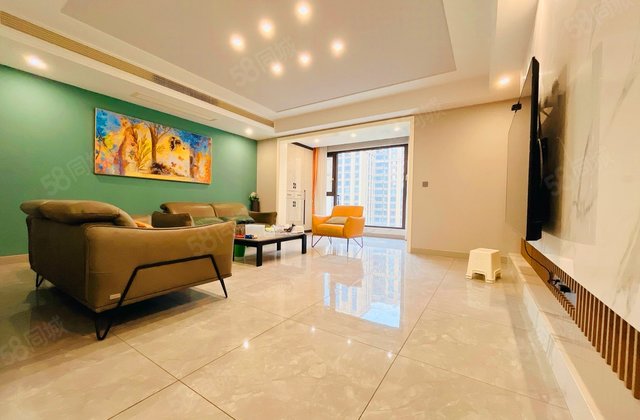 华润金悦湾4室2厅212.57㎡480万二手房图片