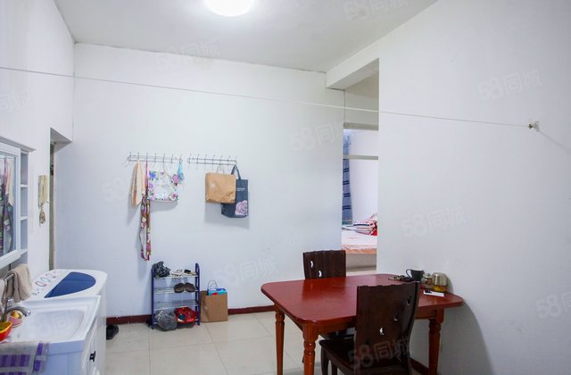 山西大学家属院2室1厅57㎡55万二手房图片