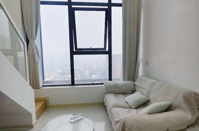 龙腾广场1室1厅30.83㎡25万二手房图片