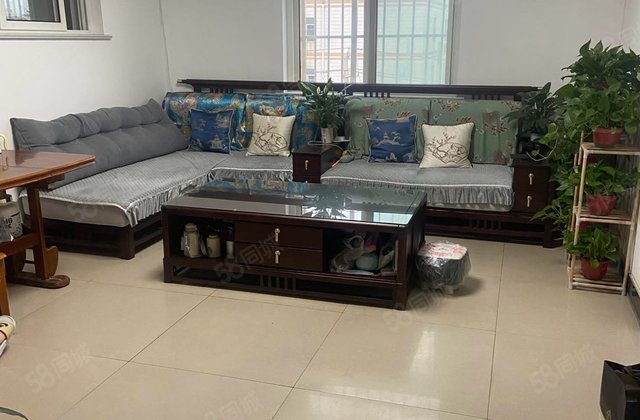 星光文轩花园 104平方 带大车库