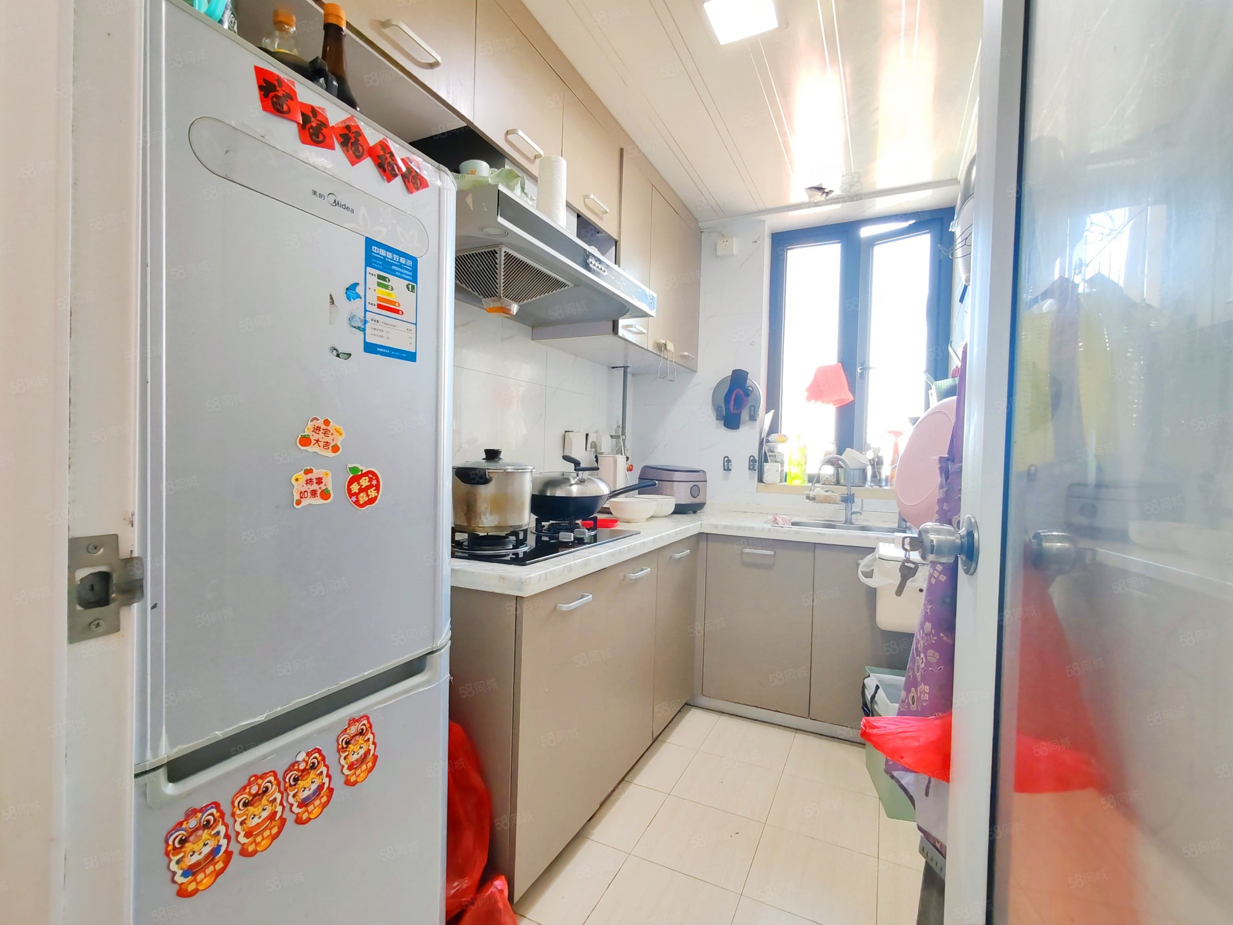 洋唐居住区保障性安居房A092室2厅1卫68.23㎡北142万