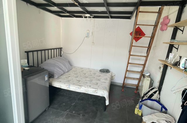 炭儿胡同小区1室0厅18㎡170万二手房图片