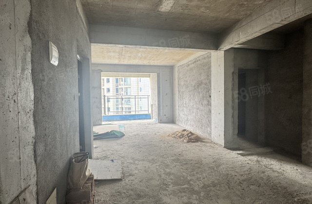 名人花园3室2厅121㎡87万二手房图片