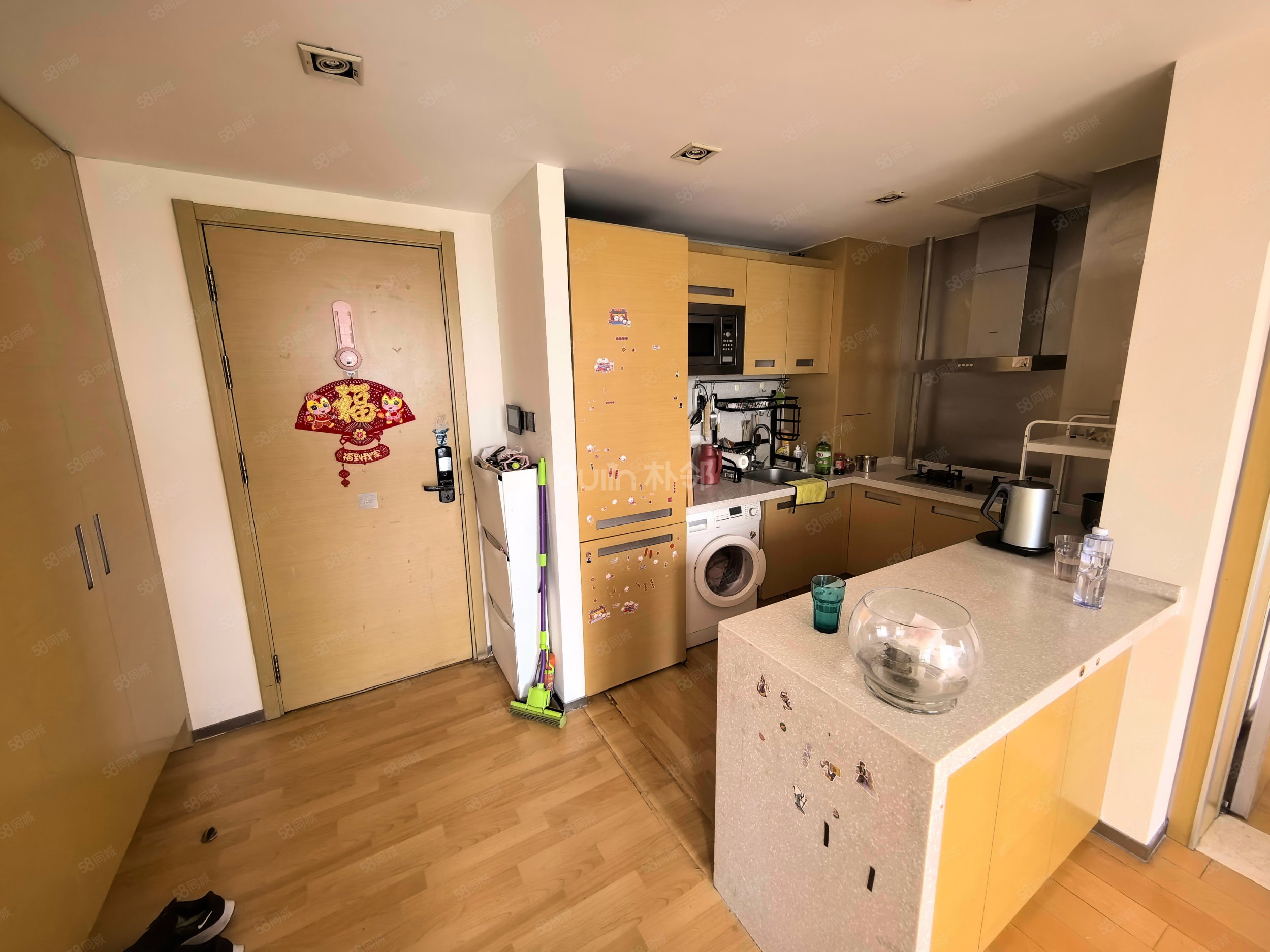 萬(wàn)科公園五號(hào)1室1廳1衛(wèi)91.87㎡南675萬(wàn)