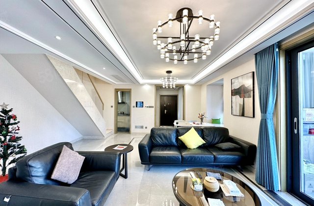 北辰朗诗南门绿郡(1期)4室2厅146.75㎡399万二手房图片