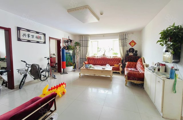 东昌水城附近 中华御苑 三室朝阳可按揭送地下室可按揭