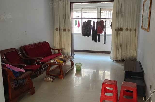 淯翔苑3室2厅134.72㎡35万二手房图片