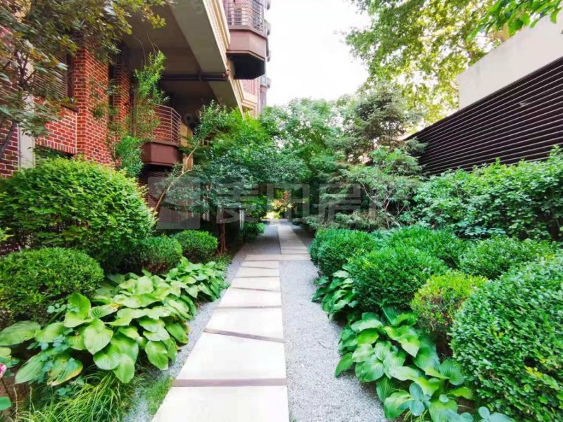 阿那亞城市公館3室2廳2衛(wèi)133.67㎡西北1380萬