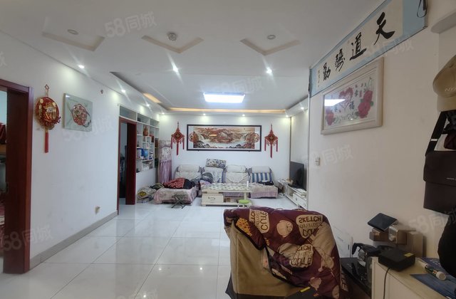 考虑四室的看过来，单价6000，水岸花语，莲湖新城，锦泰园