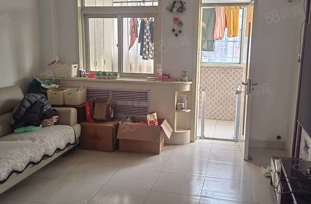 出售站北花园小区   二楼 户型很好 价格不高