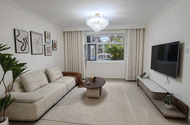 19年电梯新房,走一手送储藏室,送精装,南北通透,单价4千多