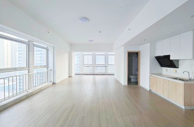 路劲中和广场1室1厅95㎡135万二手房图片