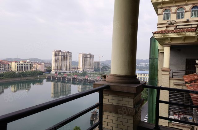 5981元/㎡106万文女士房东满二年鑫地广场资兴城区沿江西路互湘东江湾