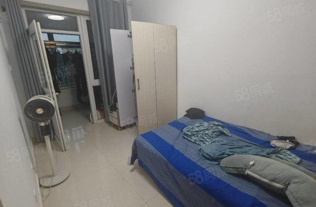 南北通透 出行方便 次新小区 商业配套齐全 近医院 精装修