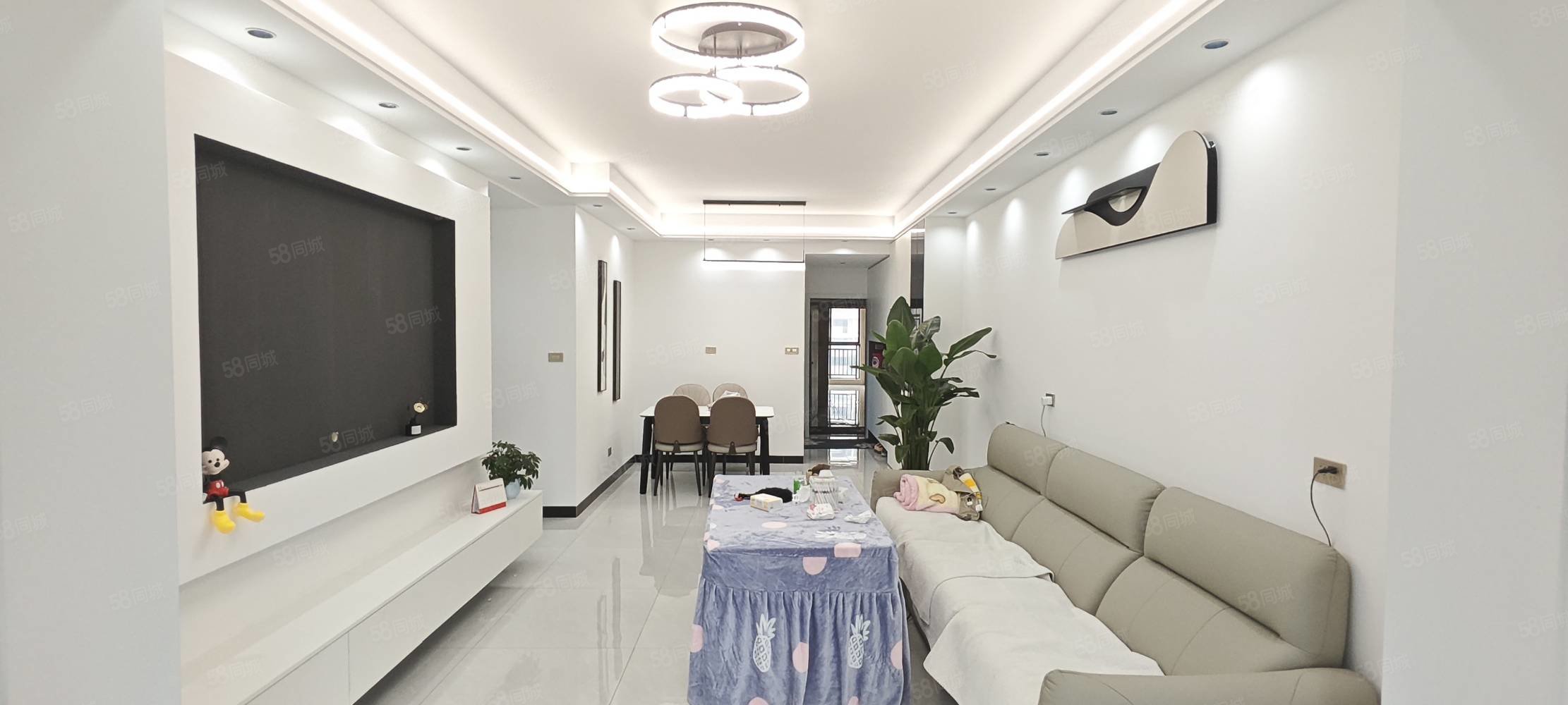 合景启城3室2厅2卫125㎡南北78.8万